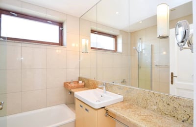 Miete einer hellen 3-Zimmer-Wohnung, 85 m², Staré Mesto, Bratislava, Slowakei